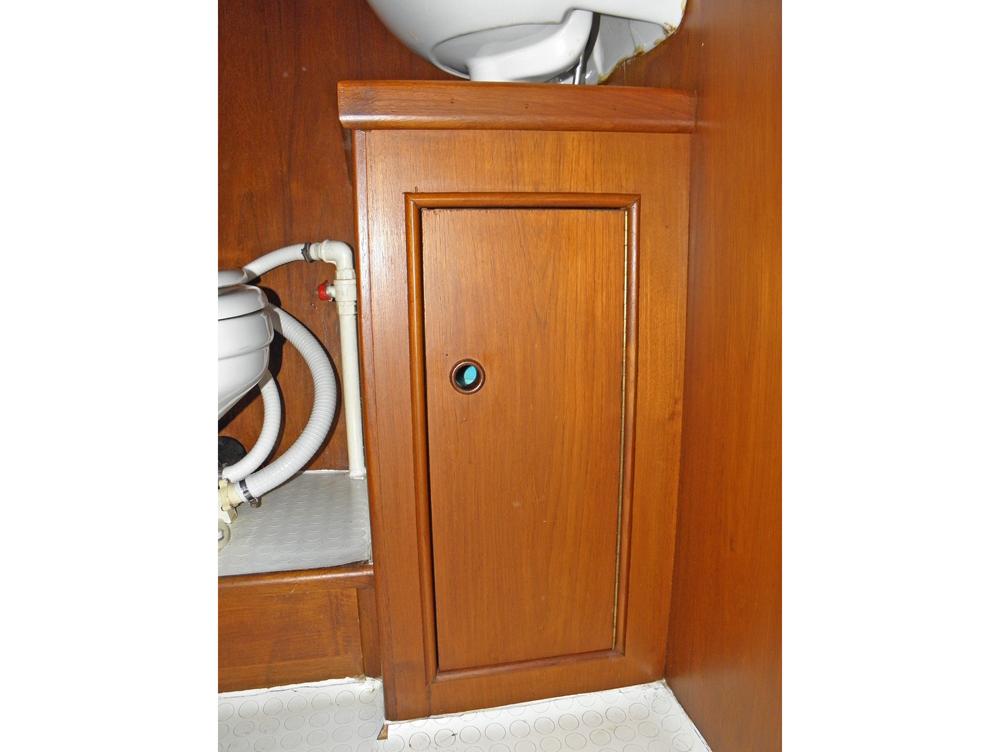 Fore ship, Accommodation